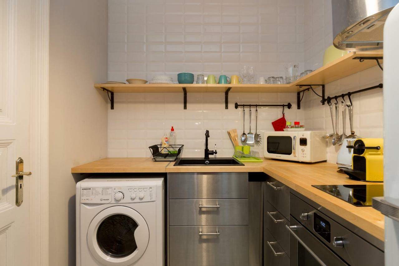 Deluxe Twin Studio In Kazinczy Street Διαμέρισμα Βουδαπέστη Εξωτερικό φωτογραφία